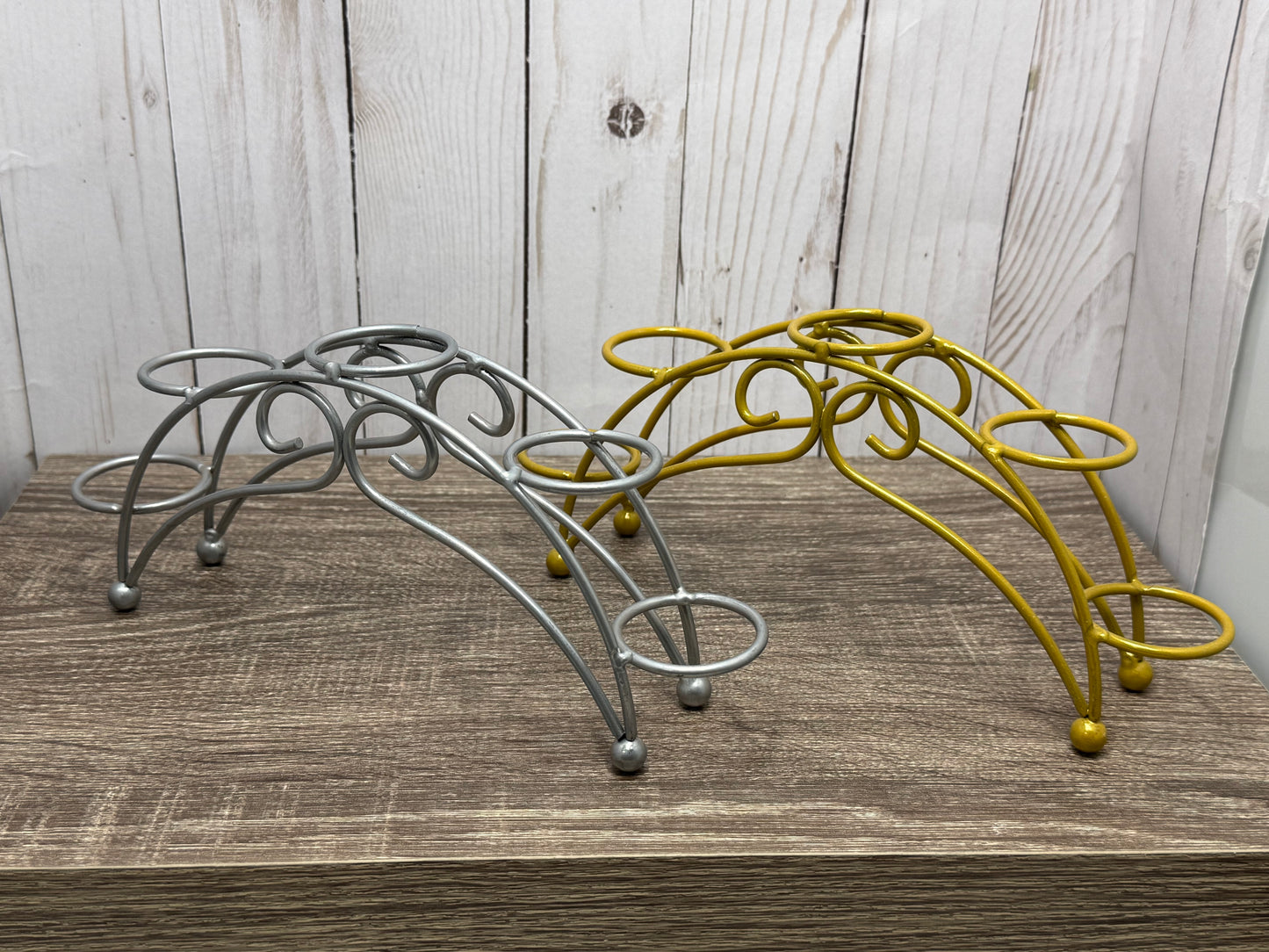 Multi Metal 5 Sphere Curved Holder