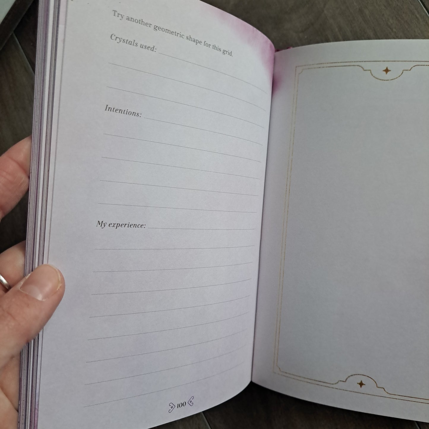 Crystal Magic Journal: Spells, Rituals, and Writing Prompts to Harness the Power of Crystals