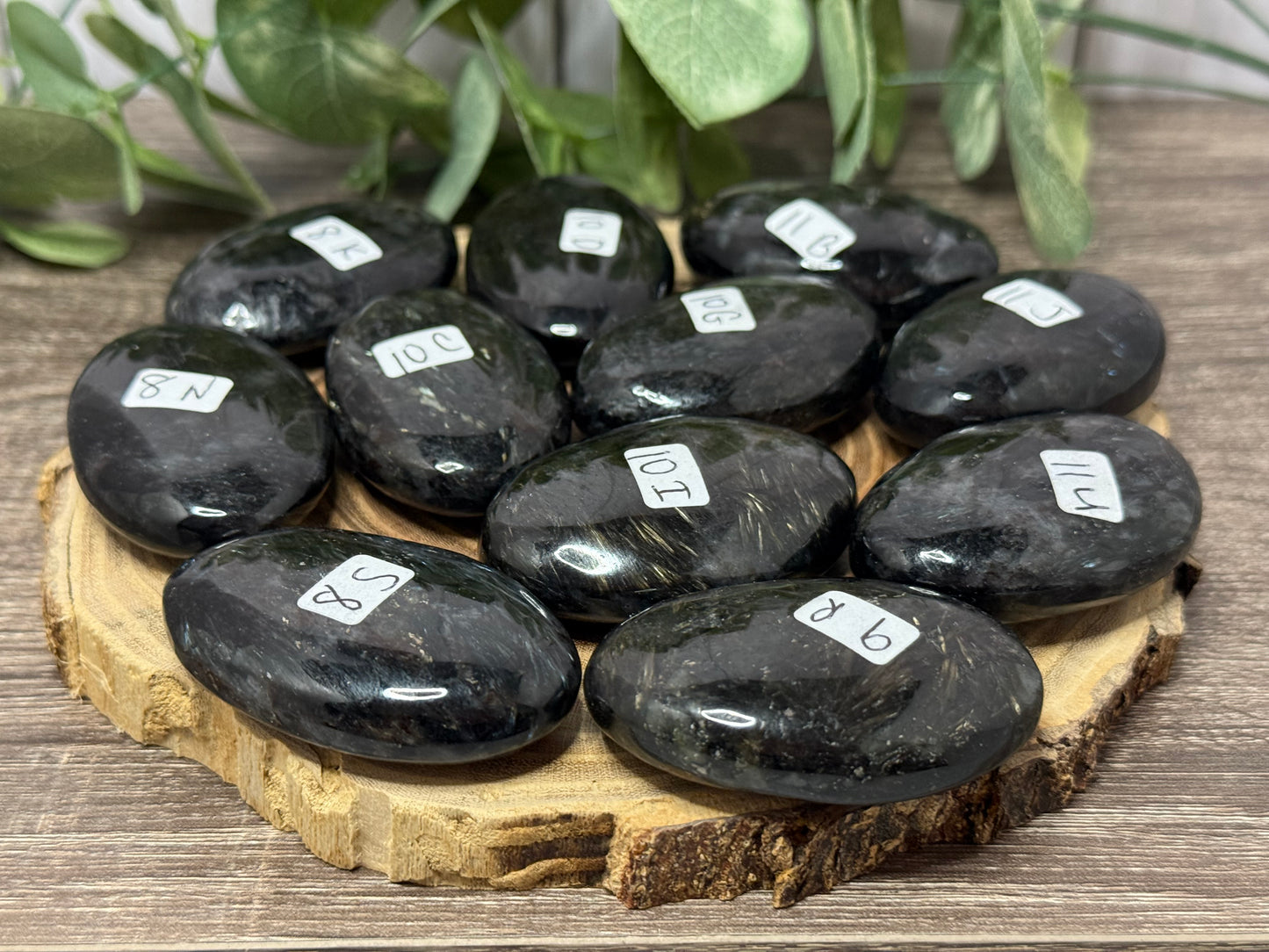 Garnet Palm Stone