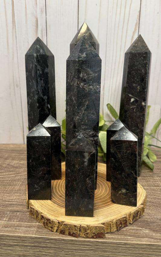 Garnet and Strophiolate Towers