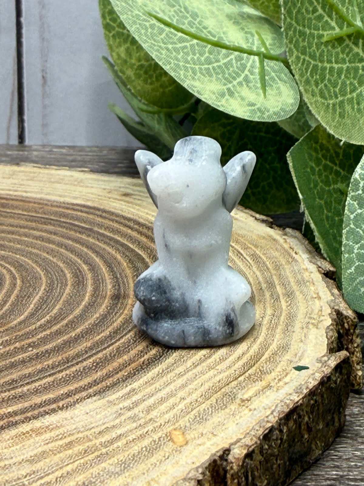 Fluorite Fairy Tinkerbell Carving