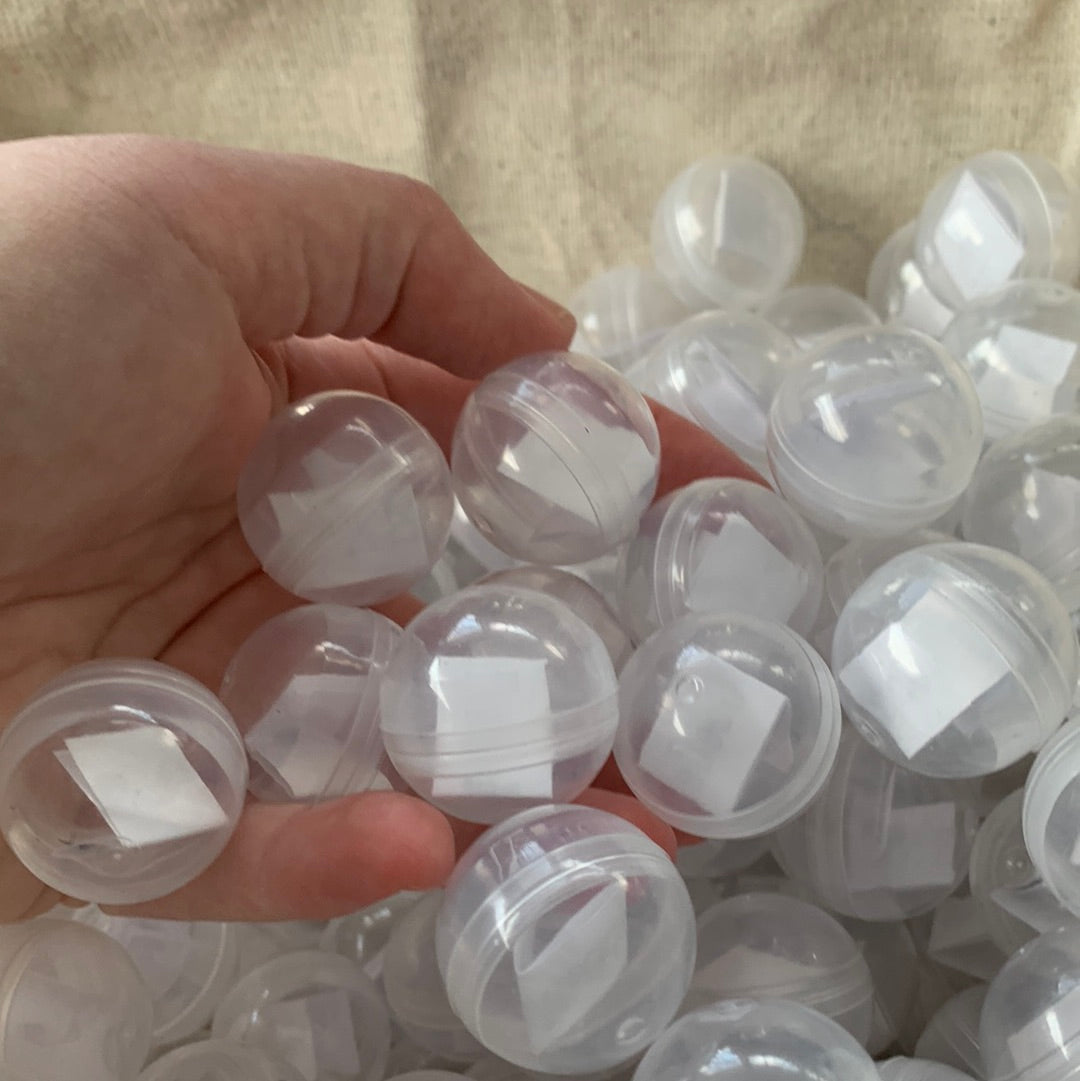 Maeve's Mystical Confetti Balls - Witchy Capsules (Individual)