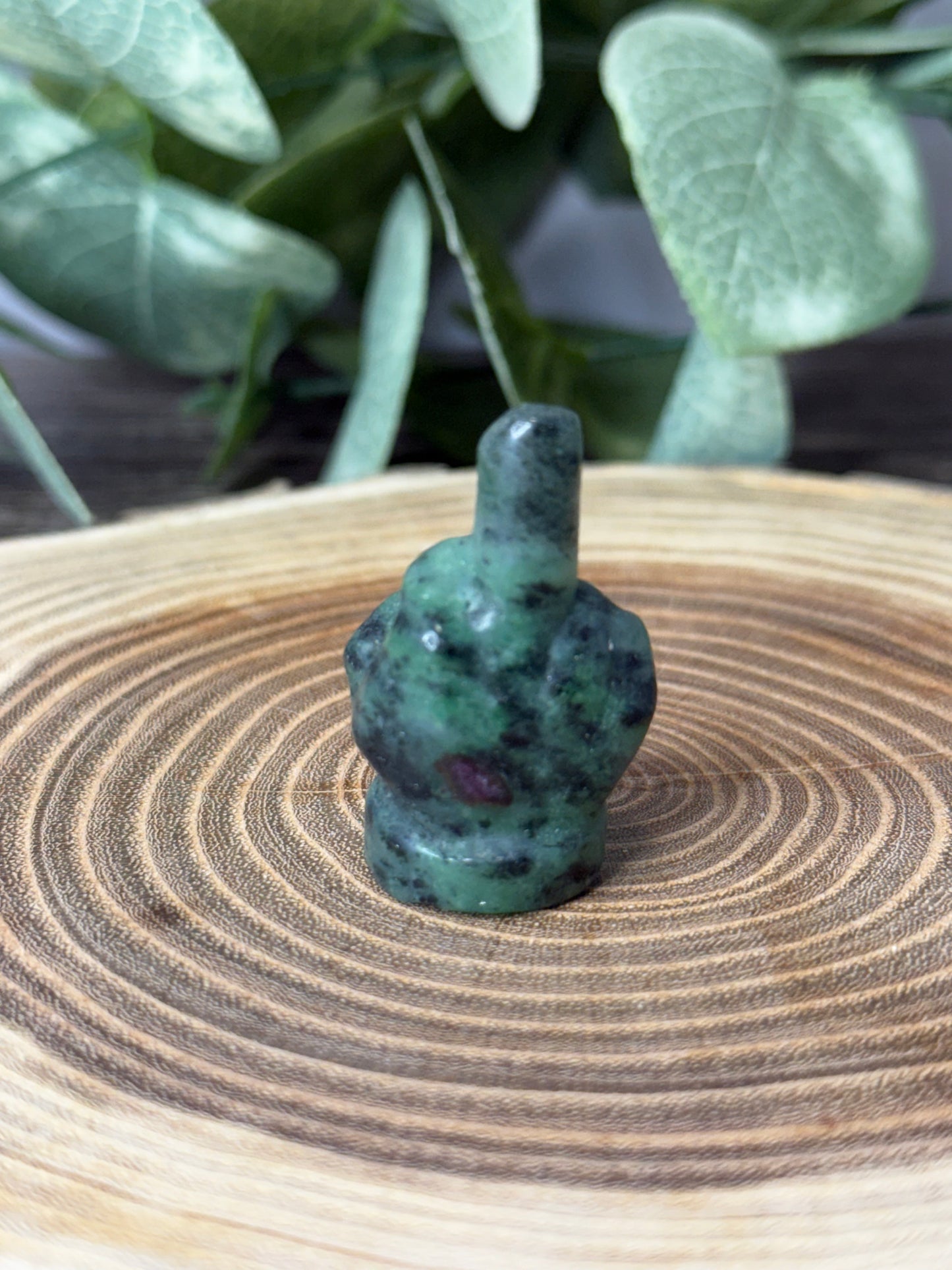 Middle Finger Up - Carving