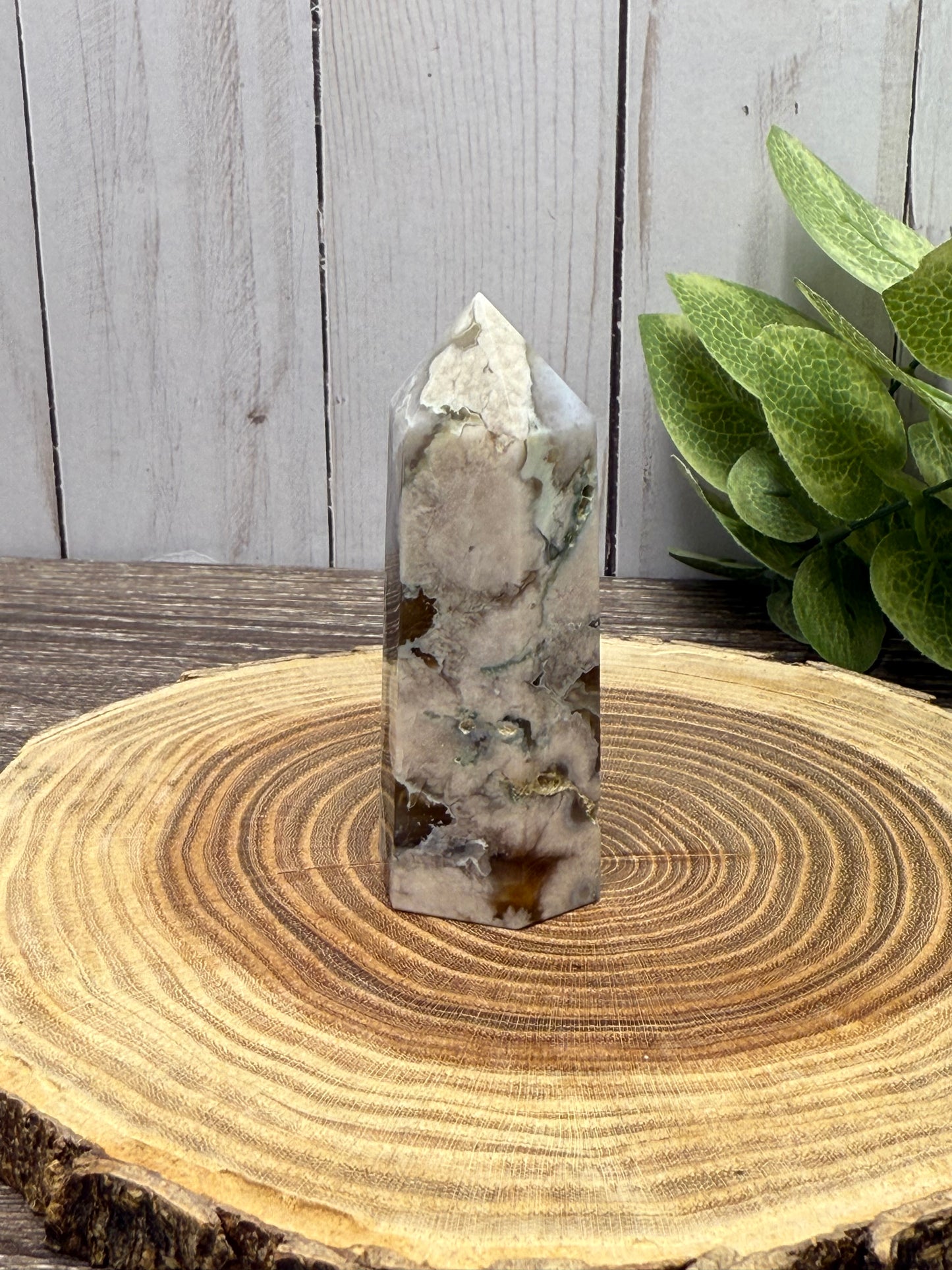Black Flower Agate Towers