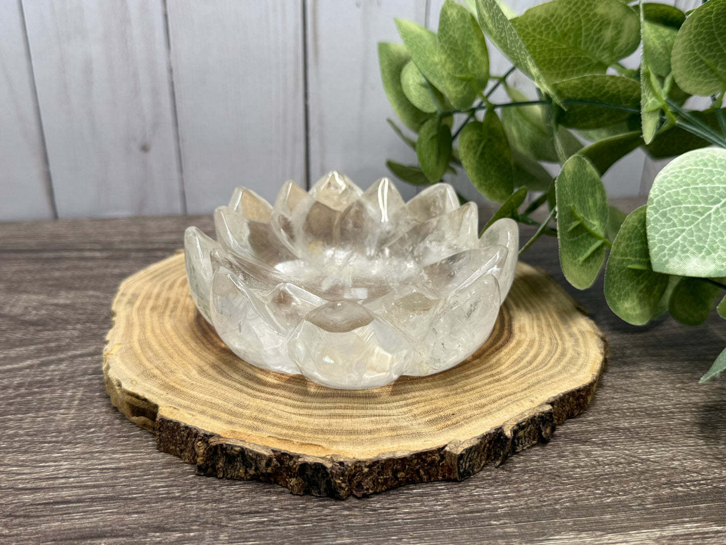 Quartz Lotus Bowls