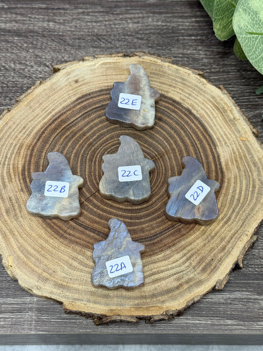 Moonstone Ghost with Witch Hat Carving