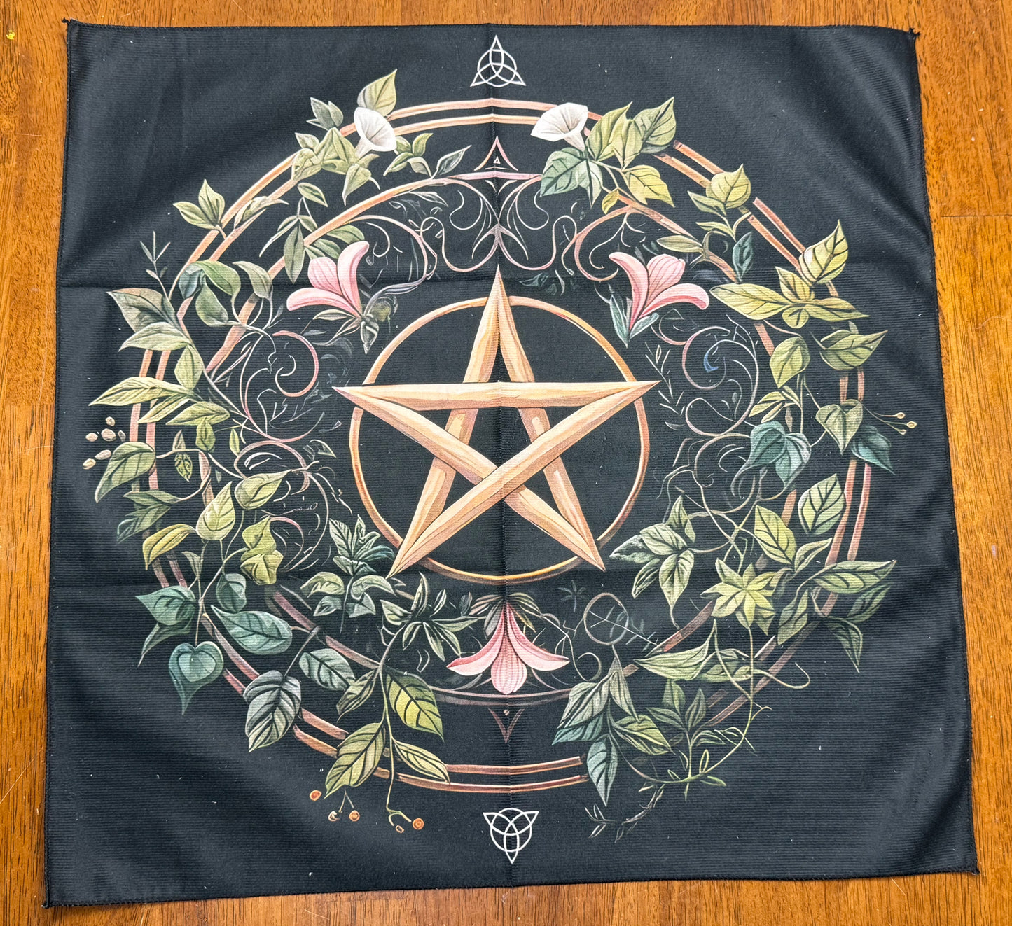 Altar Cloth - Black - Wood Looking Pentacle, wreath with leaves and flowers