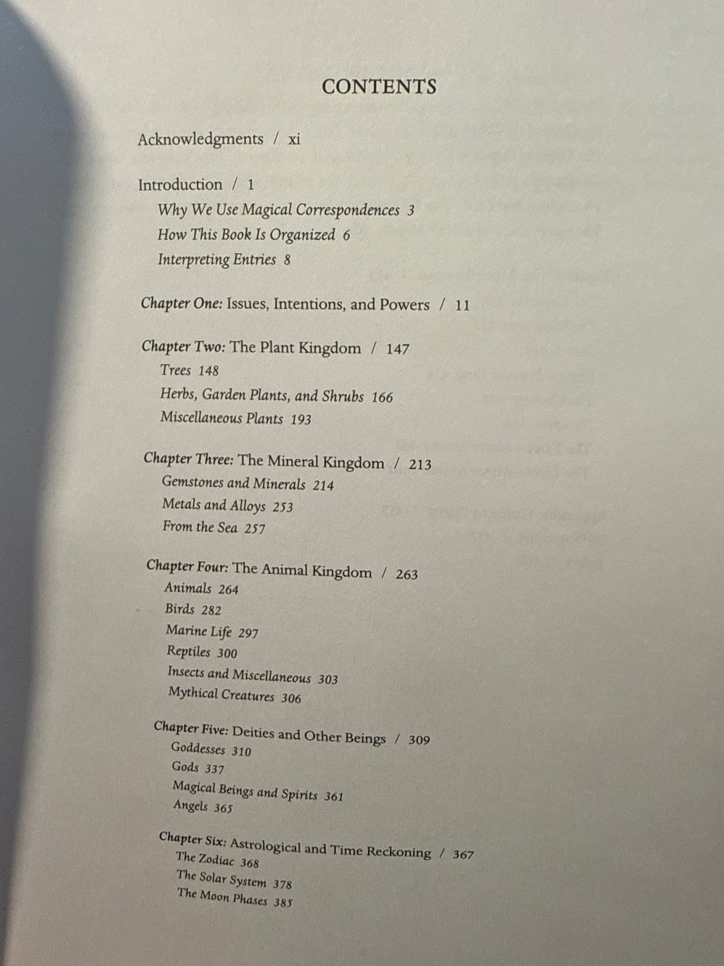Llewellyn’s Complete Book of Correspondences: A Comprehensive & Cross-Referenced Resource for Pagans & Wiccans