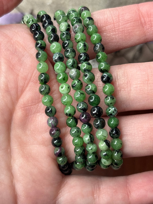 Ruby in Zoisite- Bracelet 4 mm