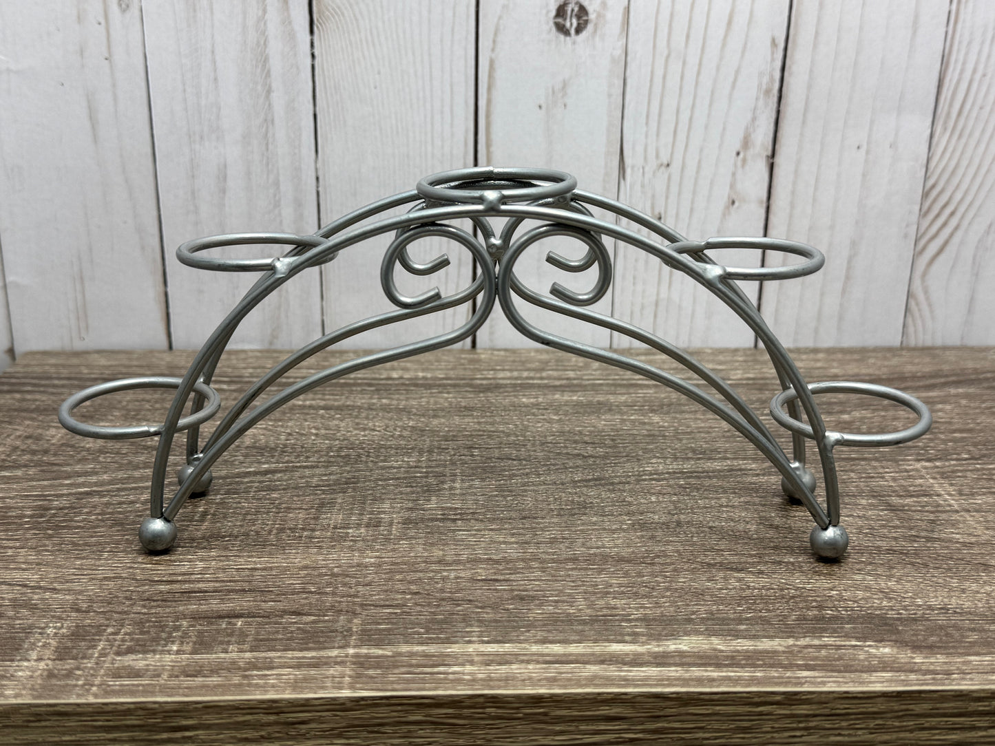 Multi Metal 5 Sphere Curved Holder