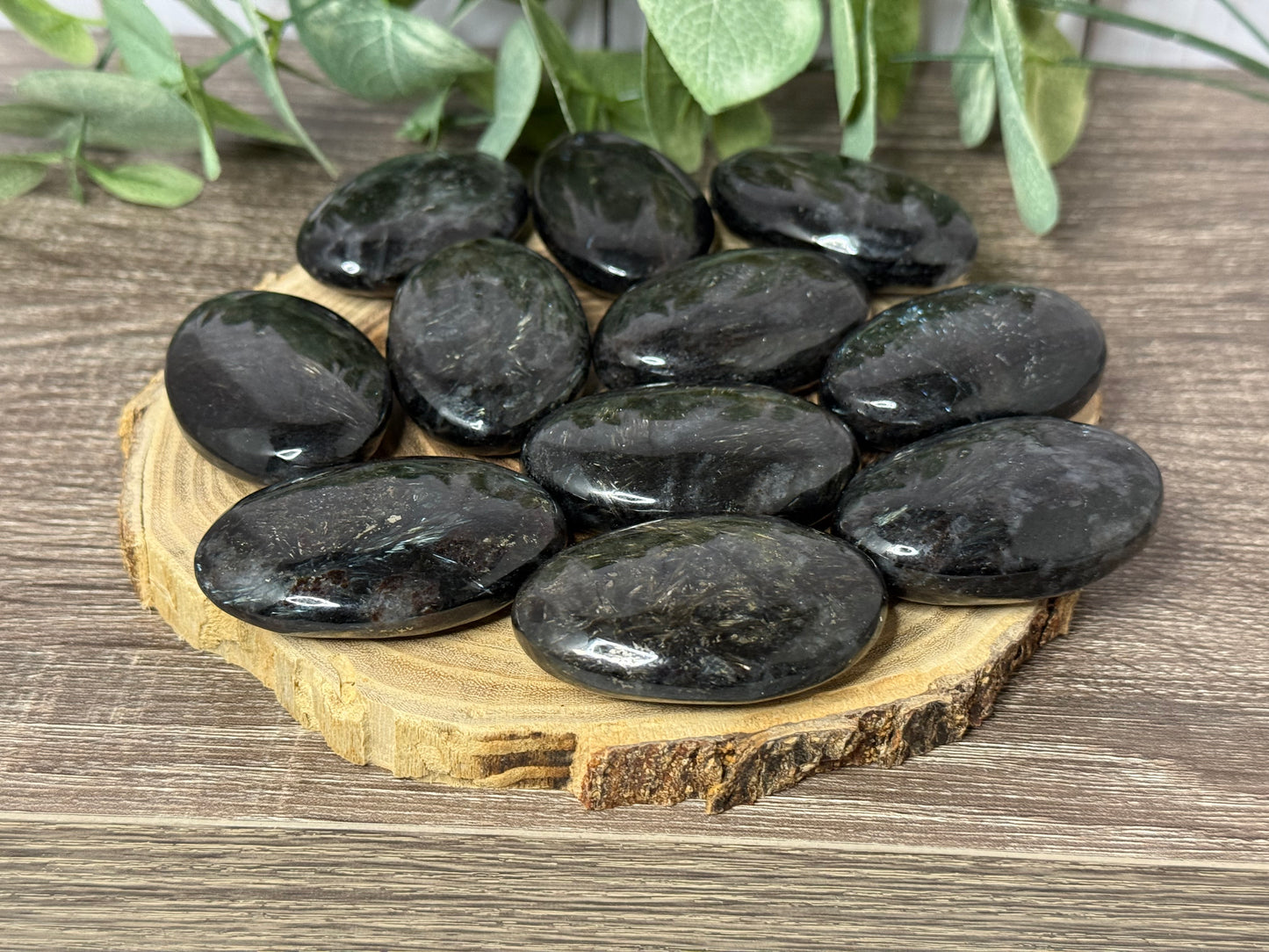 Garnet Palm Stone