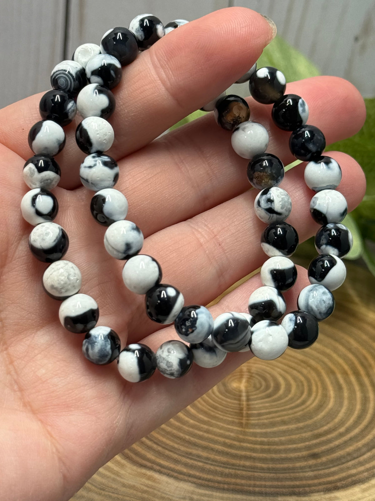 Orca Agate (Black) - Bracelet 8 mm