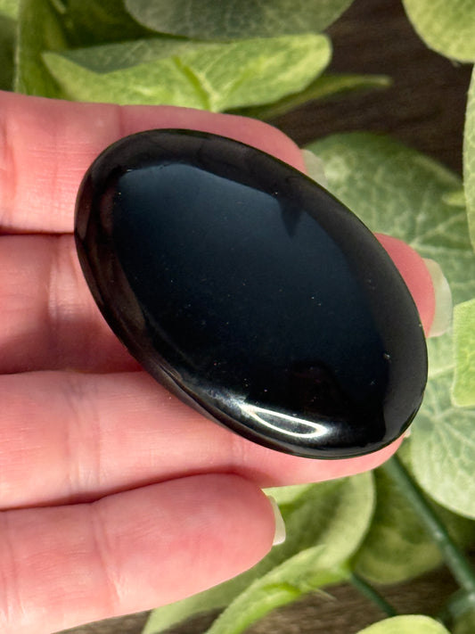 Obsidian Palm Stones