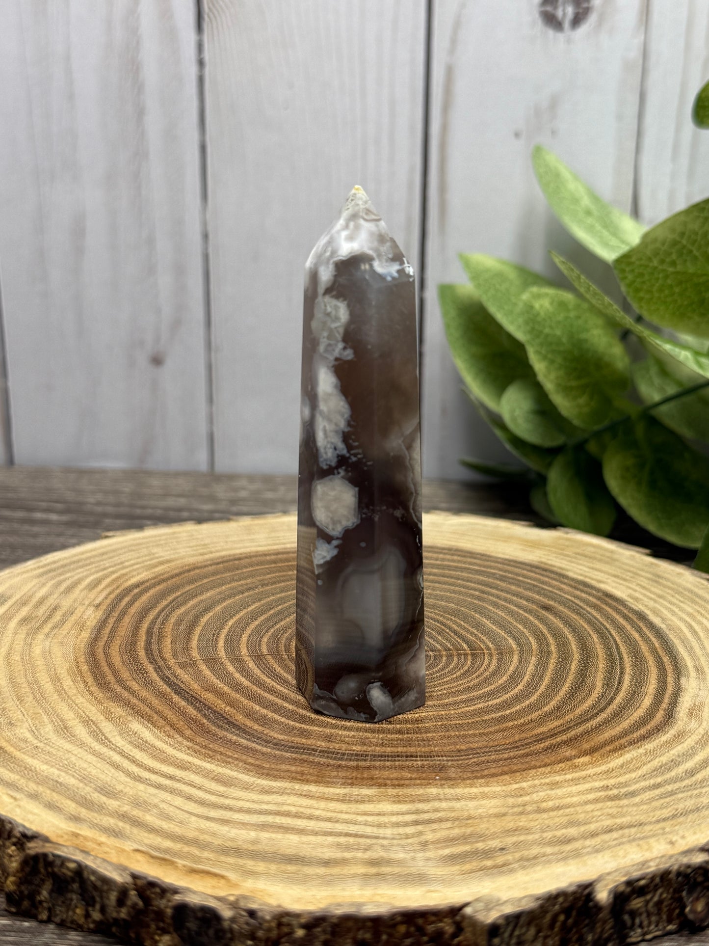 Black Flower Agate Towers