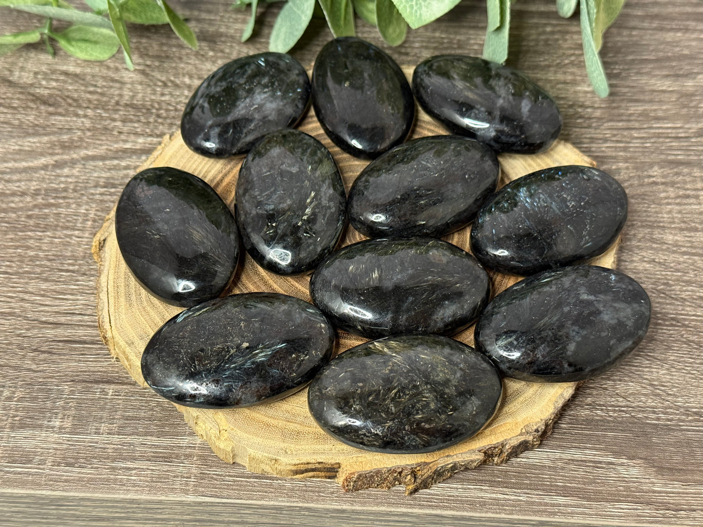 Garnet Palm Stone