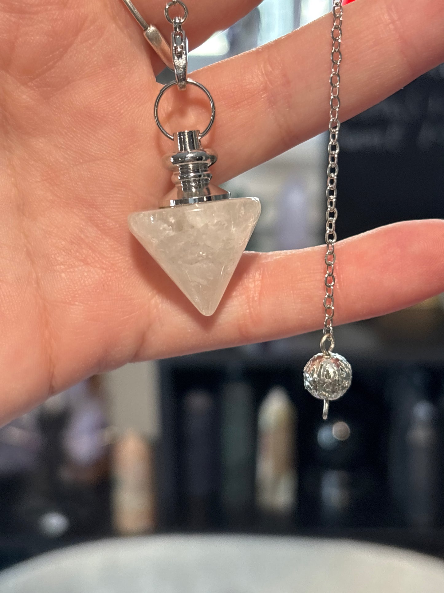 Pendulum Triangle Style - Clear Quartz