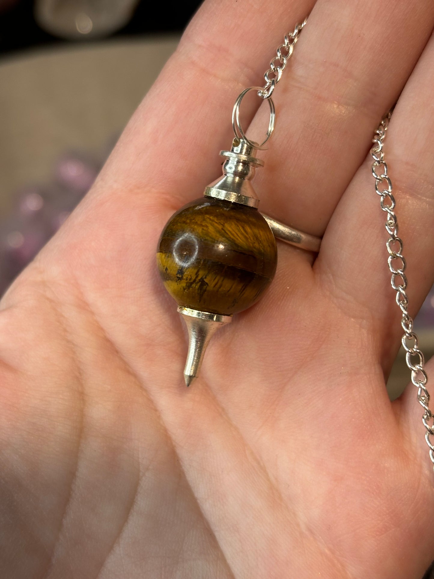 Pendulum Rounded - Tiger Eye (Discounted - Misaligned point)