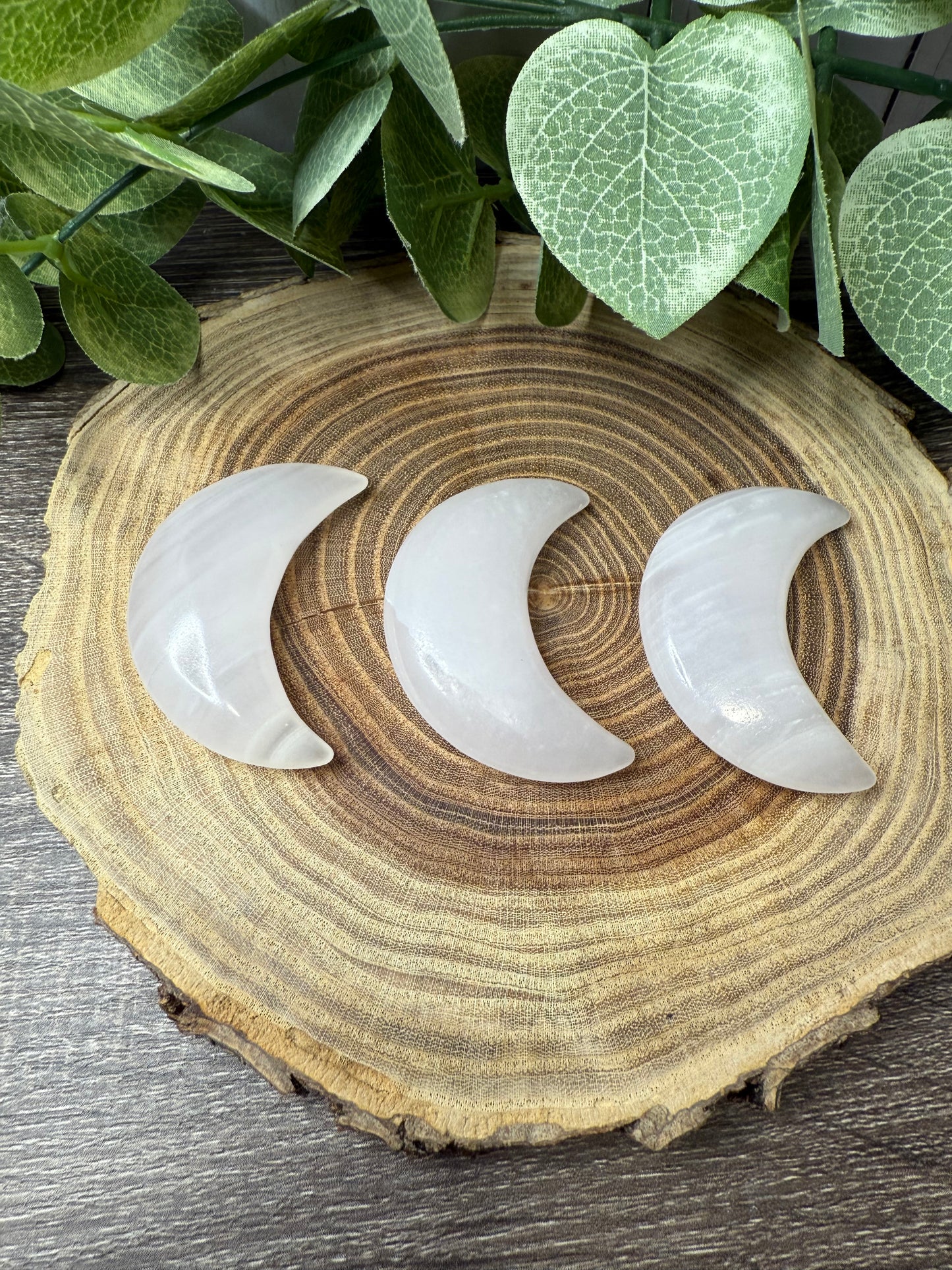 Mangano Calcite Moon Carvings