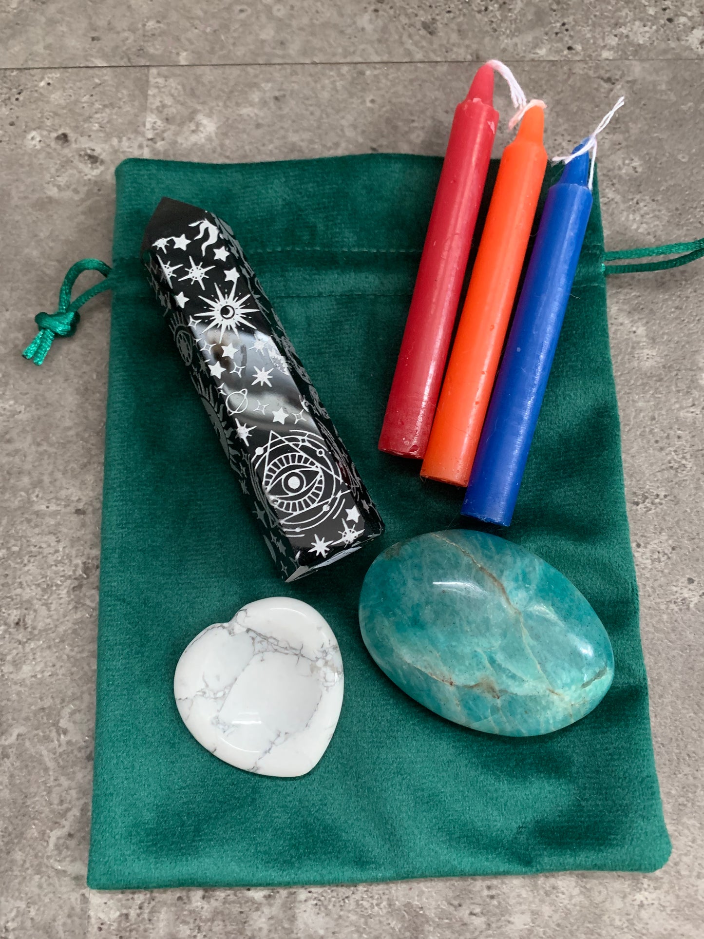 Mystery Pouch - Green $60