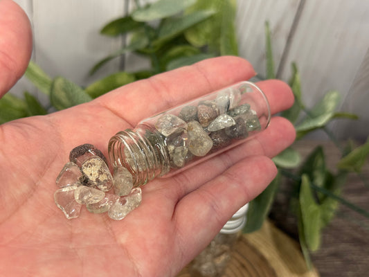 Garden Quartz Crystal Chip Bottle