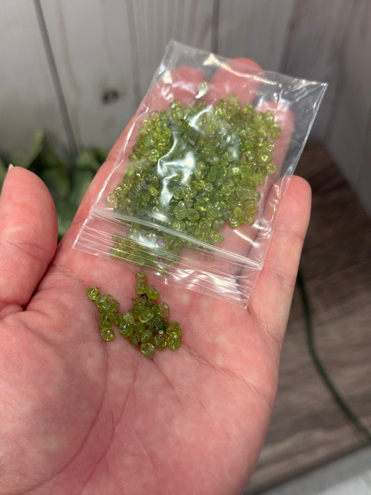 Peridot Crystal Chip Bag