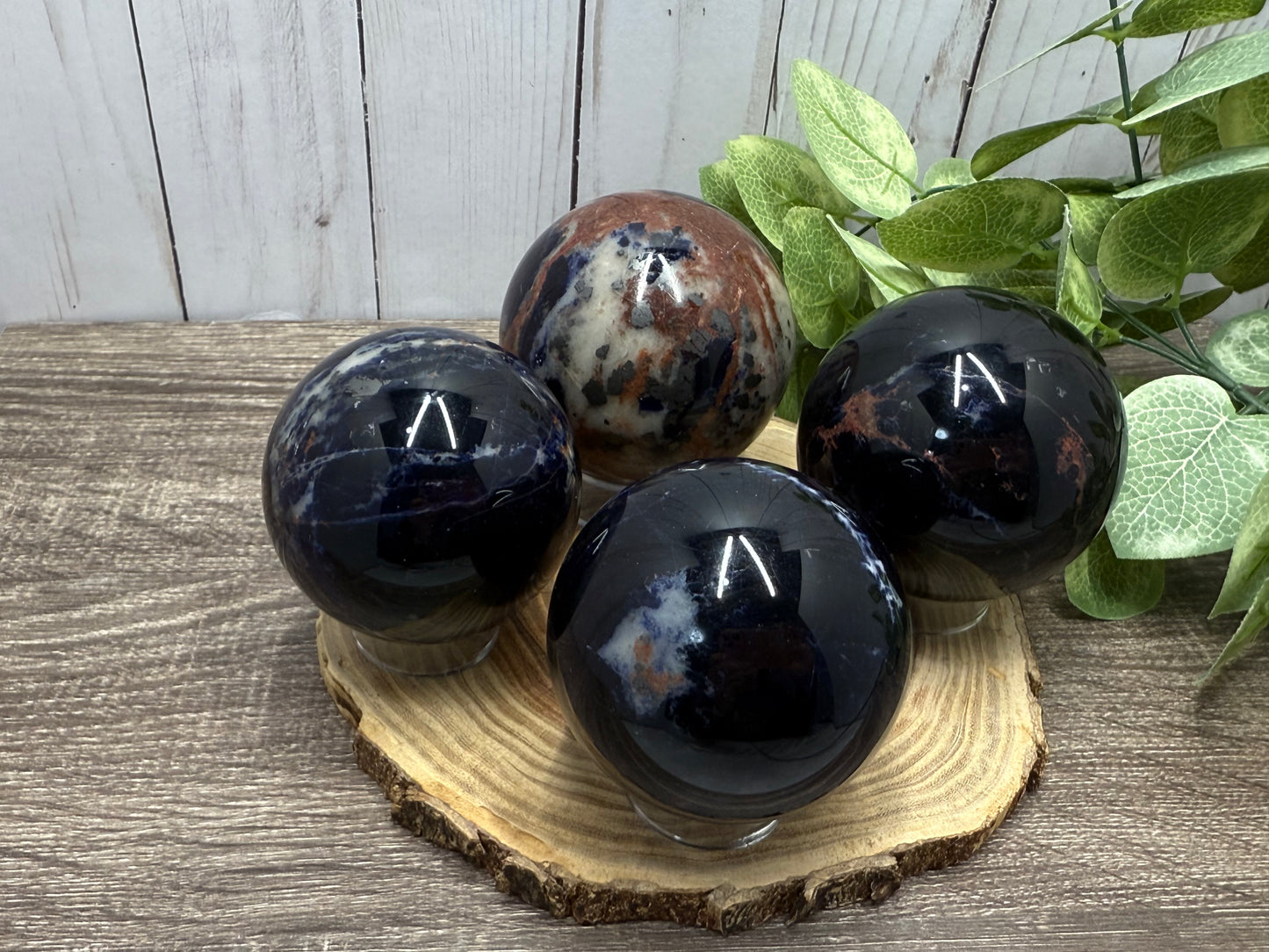 Sodalite Spheres