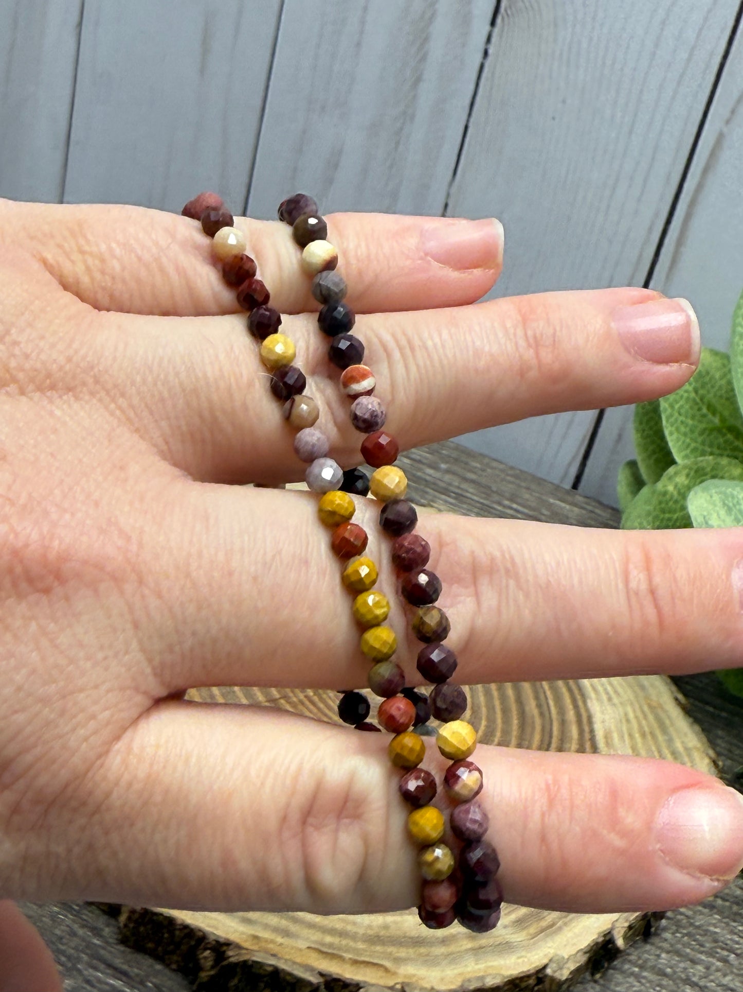 Mookaite- Faceted Bracelet 4 mm