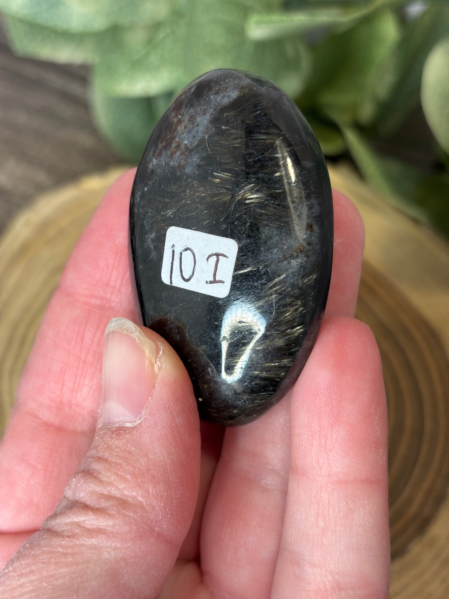 Garnet Palm Stone