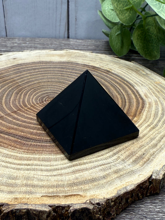 Obsidian Pyramid Carving