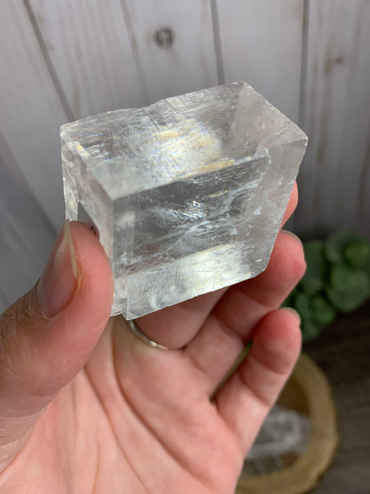 Optical Calcite Pieces