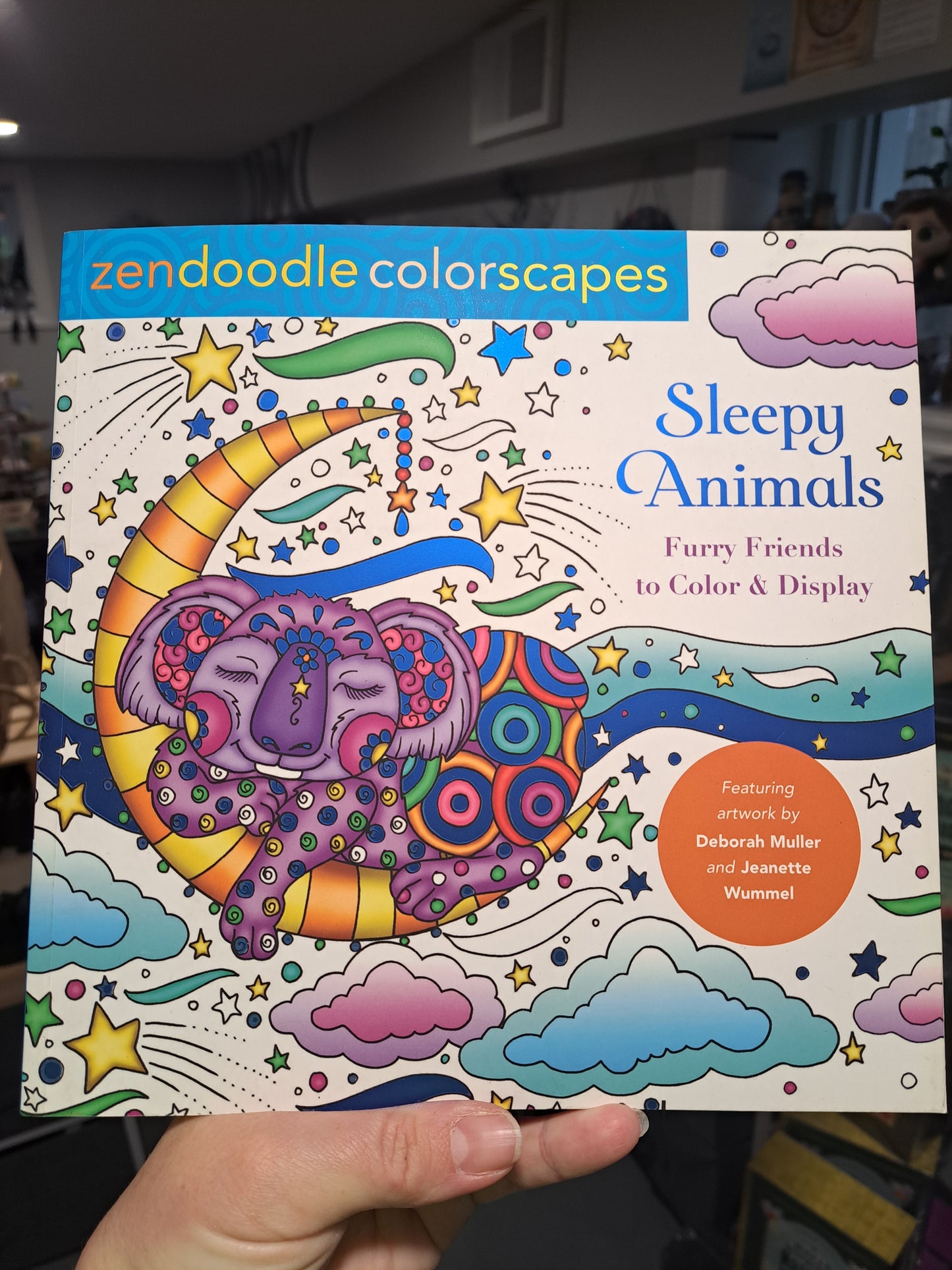 Sleepy Animals: Furry Friends to Color & Display