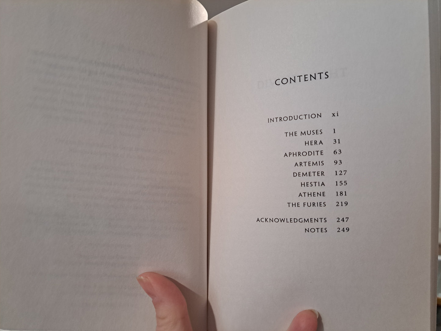 Divine Might: Goddesses in Greek Myth