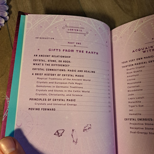 Wicca Crystal Magic: A Beginner's Guide to Crystal Spellcraft (The Mystic Library, Volume 4)