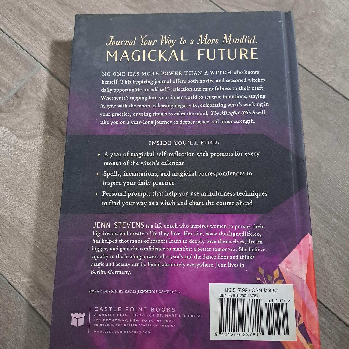 The Mindful Witch: A Daily Journal for Manifesting a Truly Magickal Life