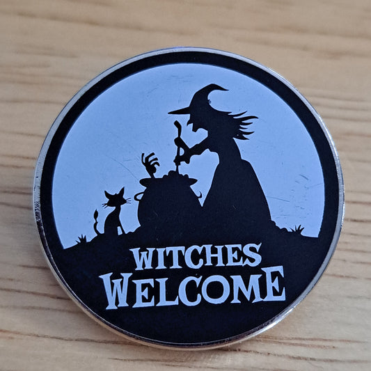 Witches Welcome Pin