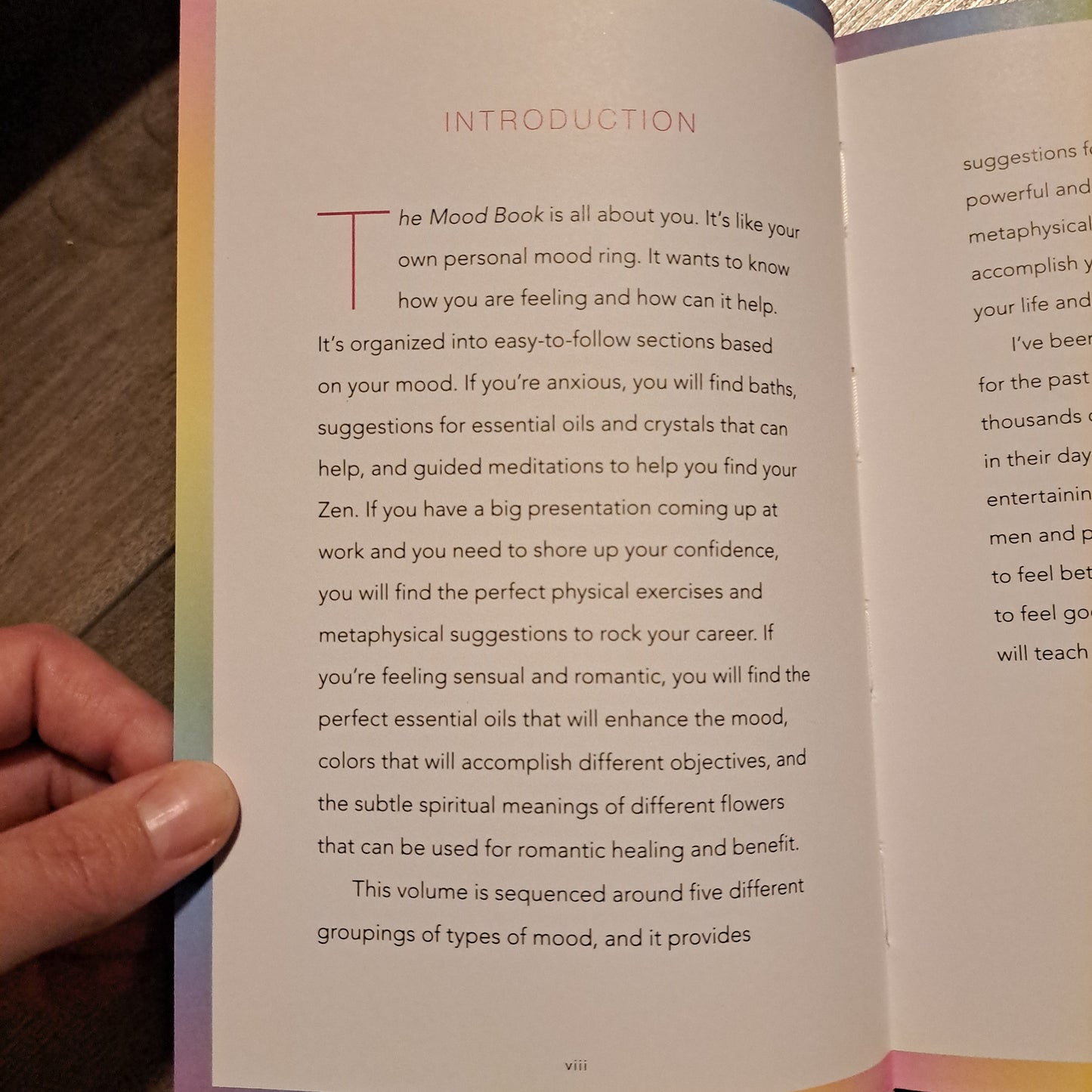 The Mood Book: Crystals, Oils, and Rituals to Elevate Your Spirit