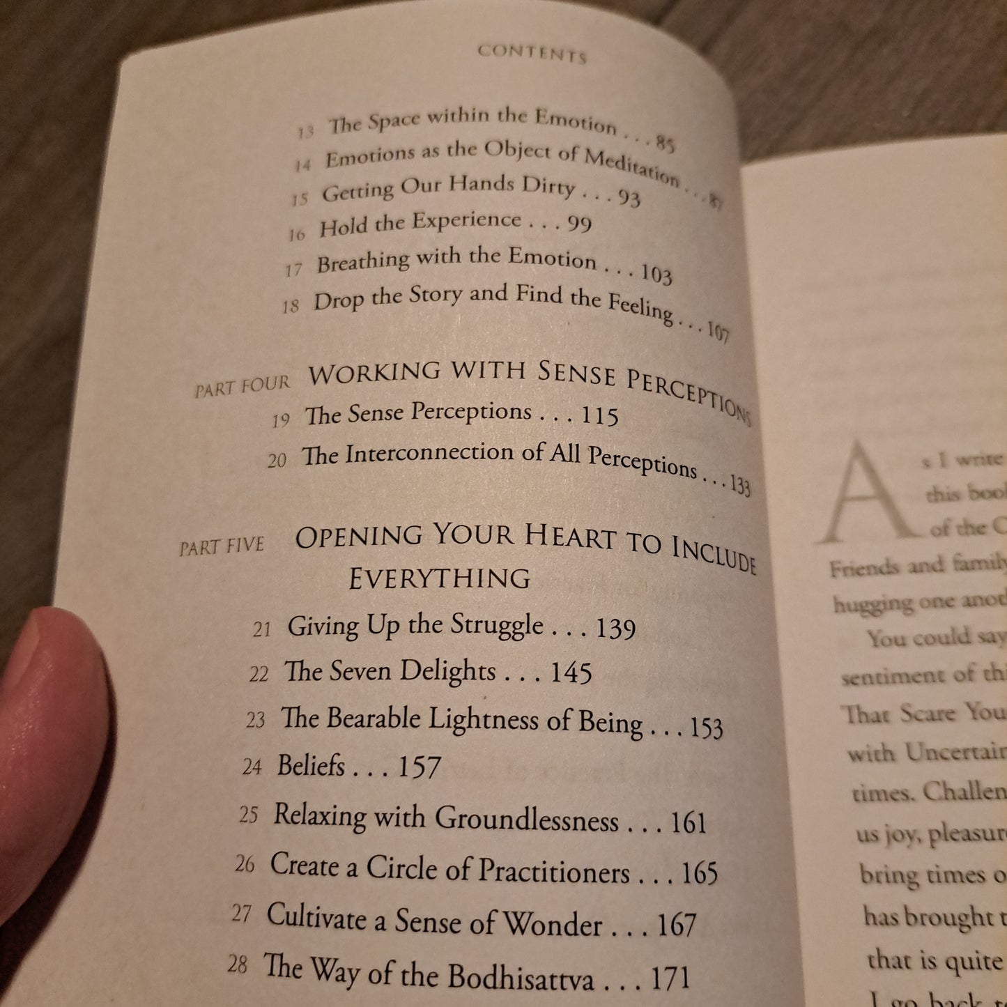 How to Meditate: A Practical Guide to Making Friends with Your Mind- hard cover