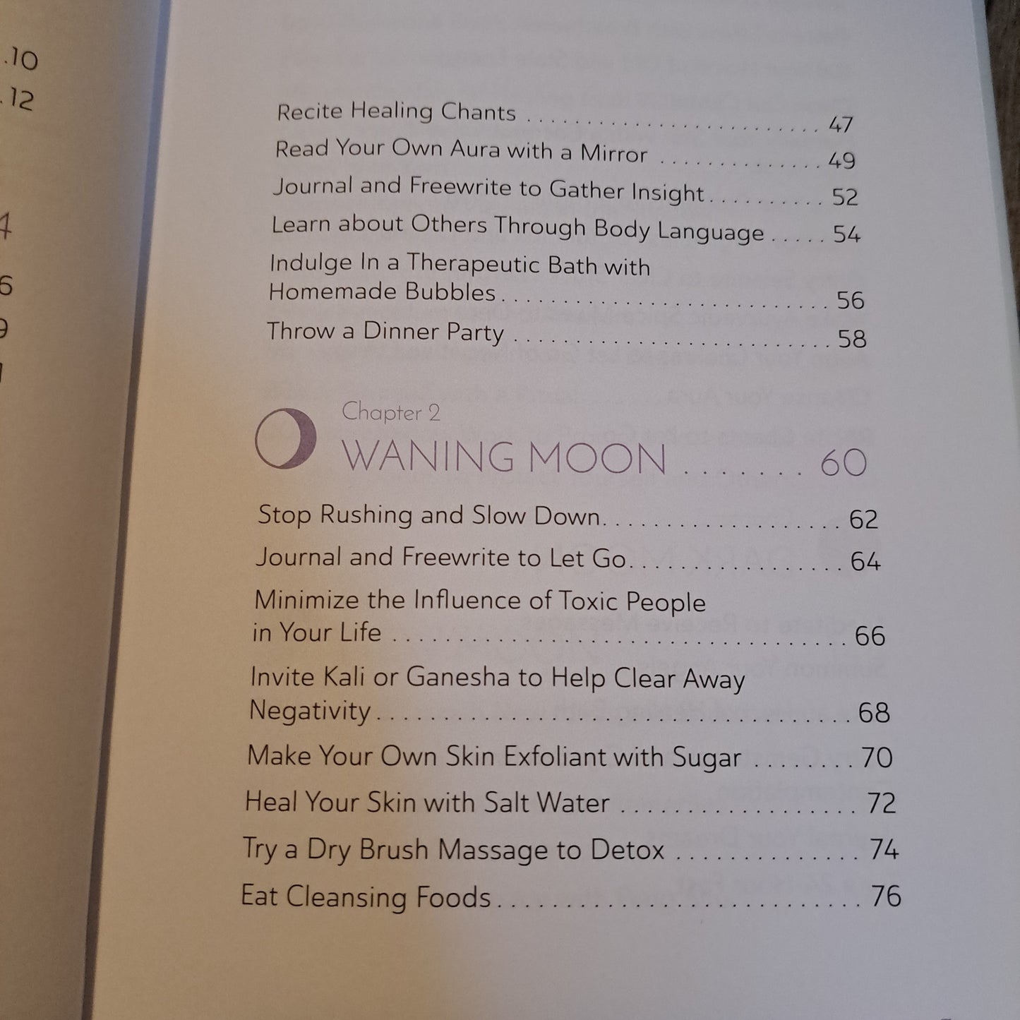 The Moon + You: Your Guide to Finding Energy, Balance, and Healin...