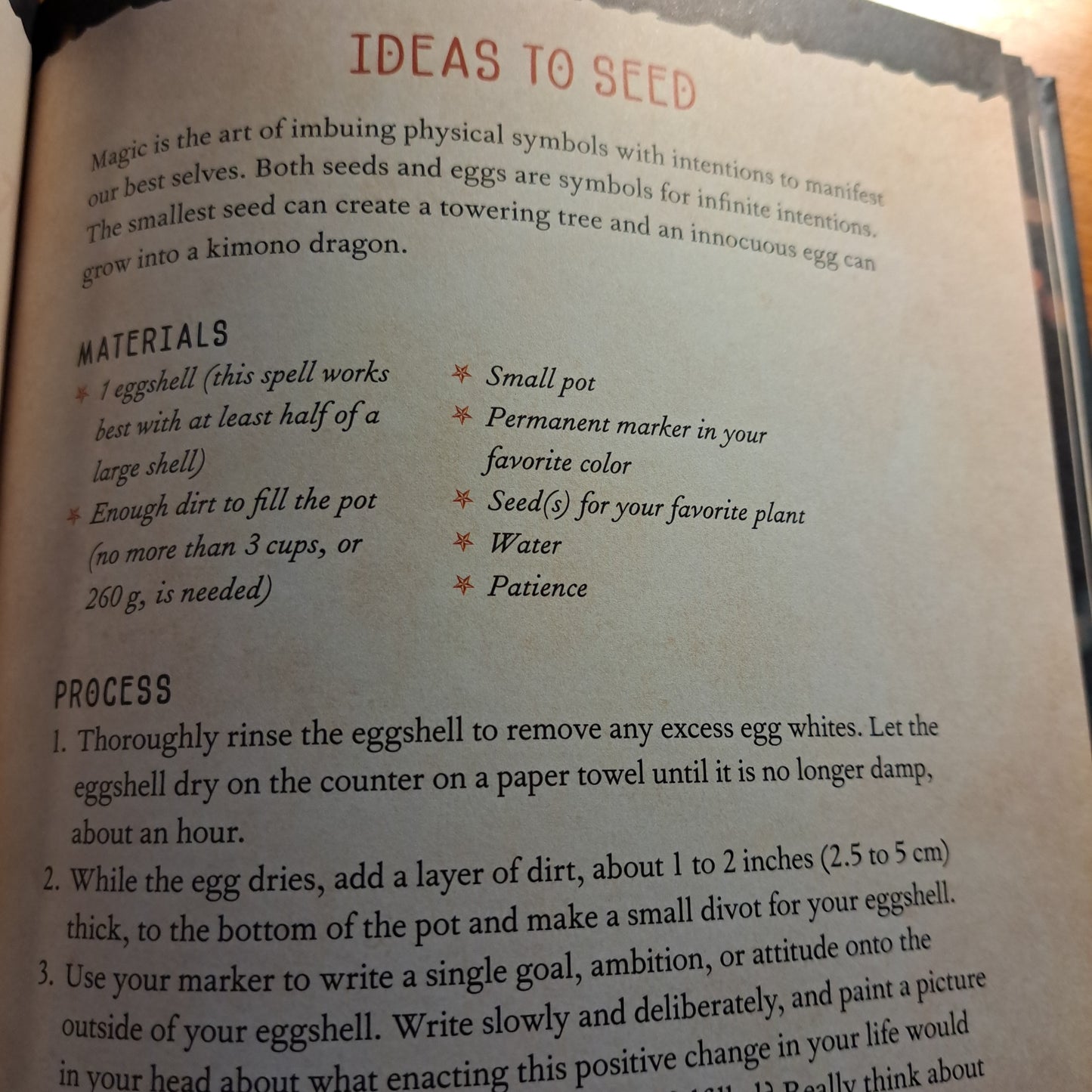 Spellcraft: A Guided Journal for Casting, Cleansing, and Blessing (Everyday Inspiration Journals, 2)