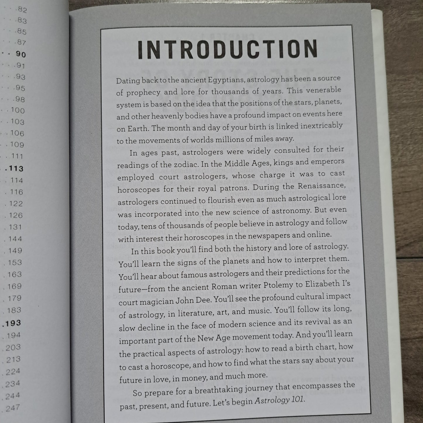 Astrology 101: From Sun Signs to Moon Signs, Your Guide to Astrology (Adams 101)