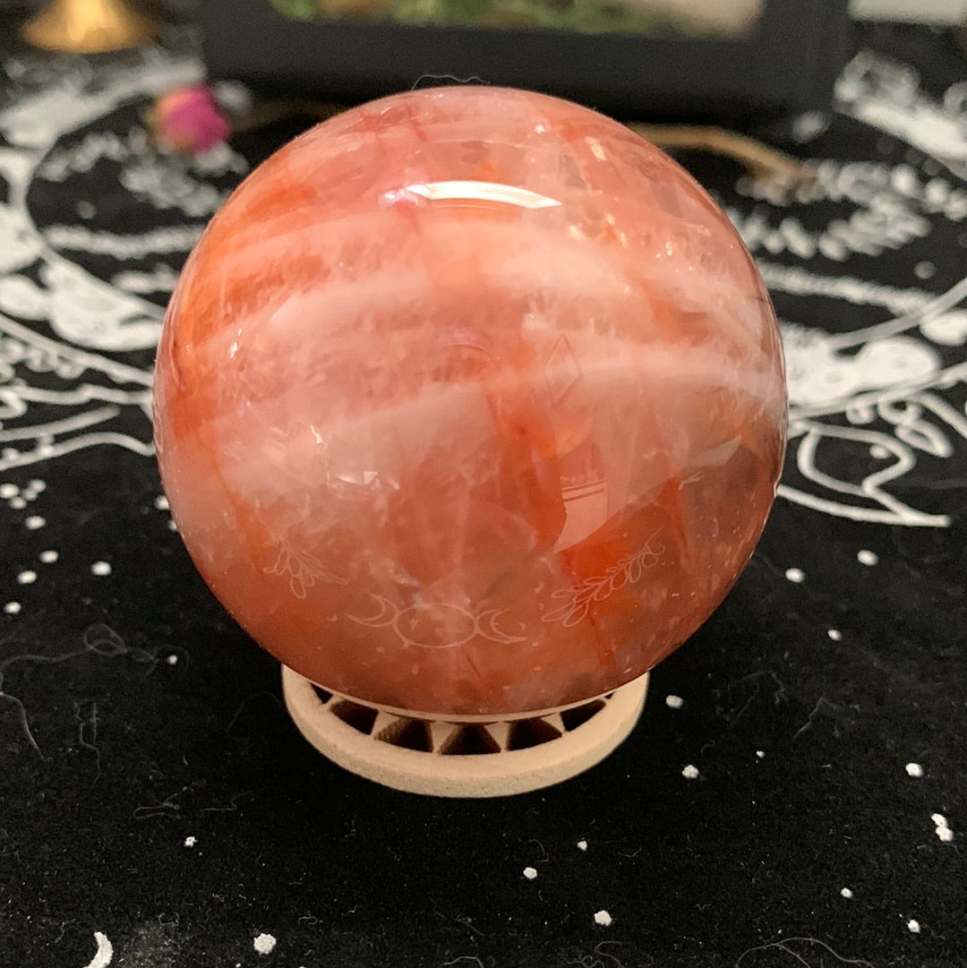 Round Small - Wooden Sphere Stand