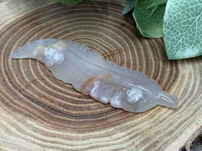 Flower Agate Feather Carvings