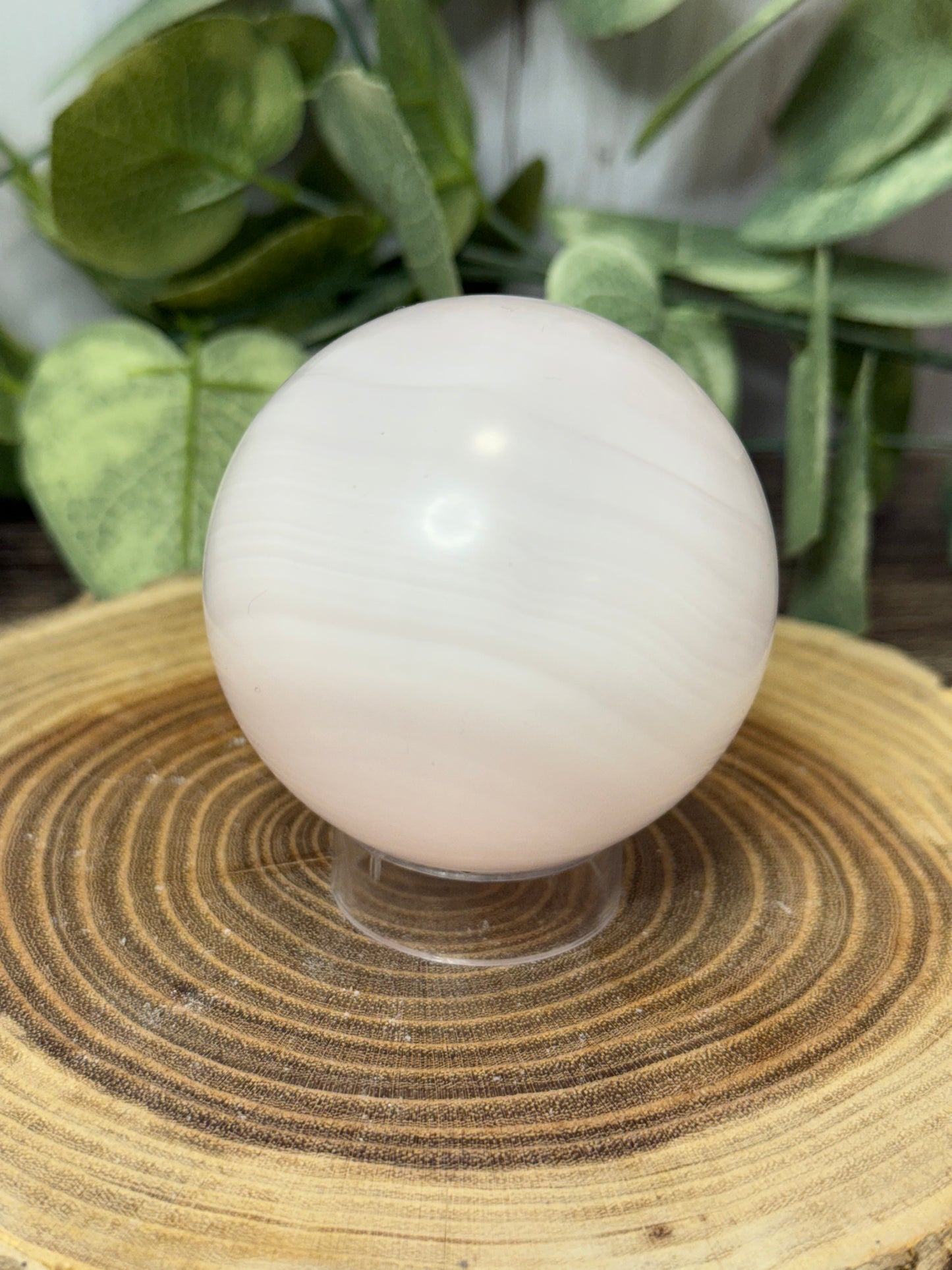 Mangano Calcite Sphere
