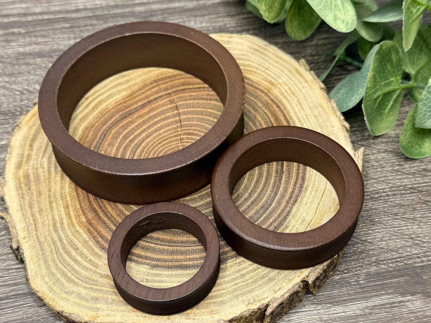 Wide Wooden Circular Sphere Stands - Small Medium Large