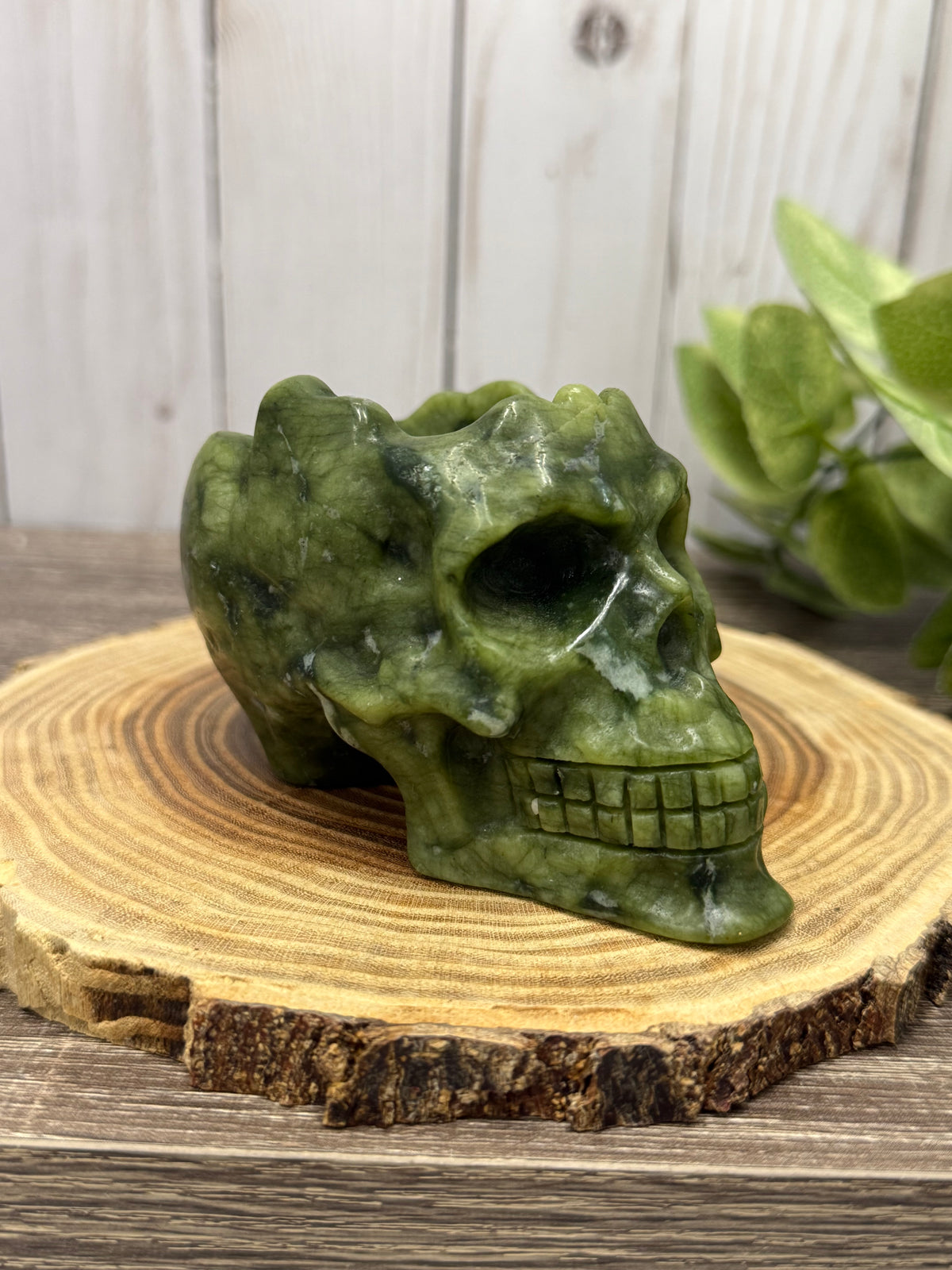 Skull Bowl - Green Jade