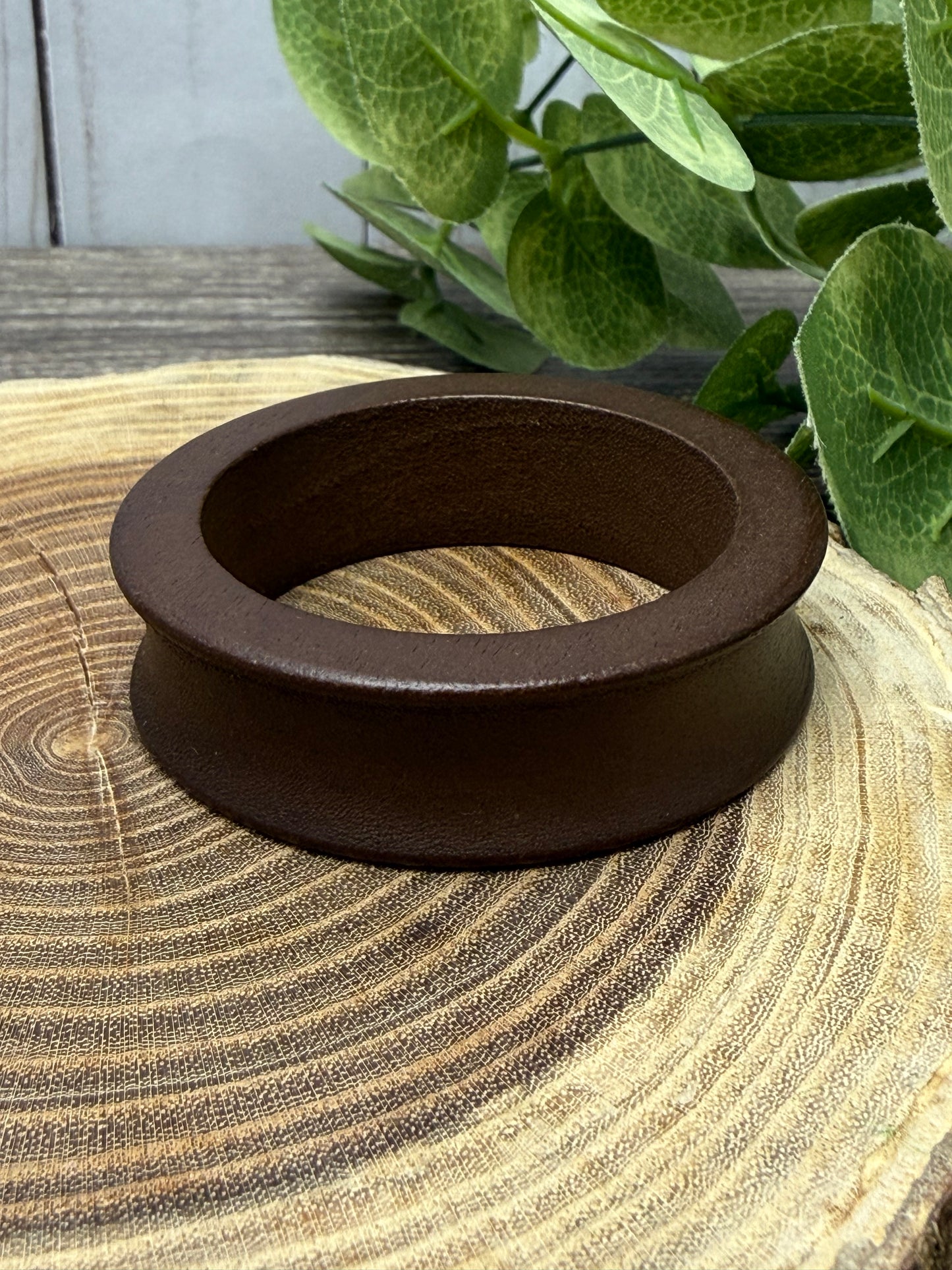 Wide Wooden Circular Sphere Stands - Small Medium Large