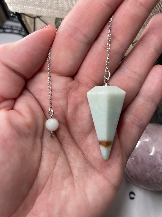Pendulum Pointed - Caribbean Calcite