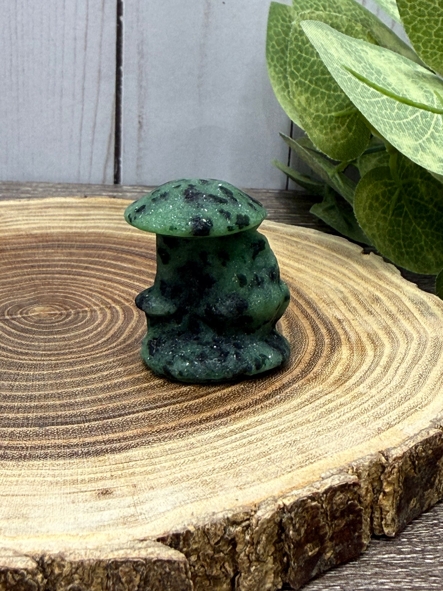 Owl with Mushroom - small carvings