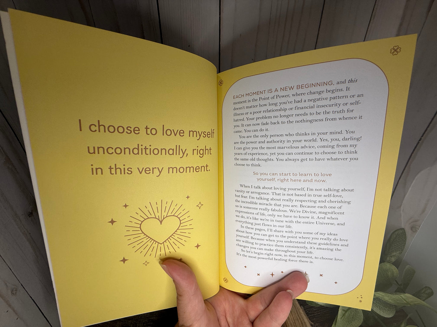 How to Love Yourself: A Guided Journal for Discovering Your inner Strength and Beauty