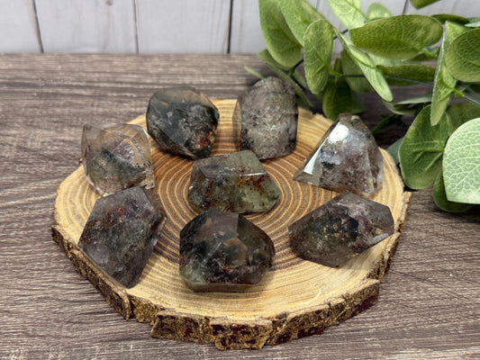 Garden Quartz Cut Freeforms